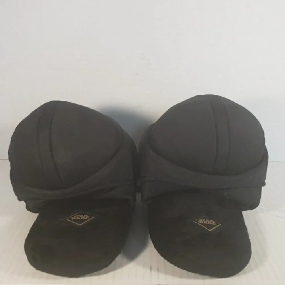 NWT Boy's Star Wars Vader Helmet Slippers